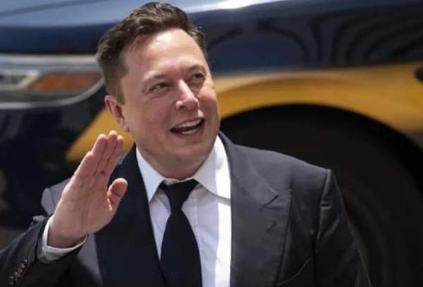 特斯拉AI日驚喜：超級(jí)計(jì)算芯片、人形機(jī)器人